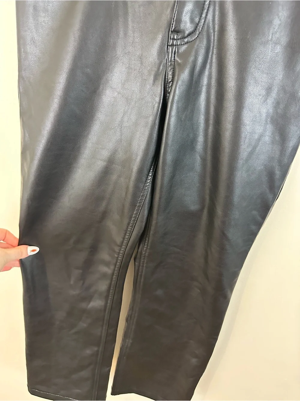 Abercrombie & Fitch Black Faux Leather 90s Straight Leg High Rise Pants Size 2XS